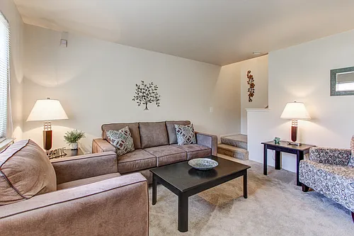 The Hamptons of Brownstown Apartments Photo 1