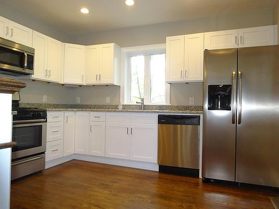 3rd image of 67 Madison Ave #1