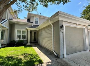 109 Esplanade Pl, Chesapeake, VA 23320