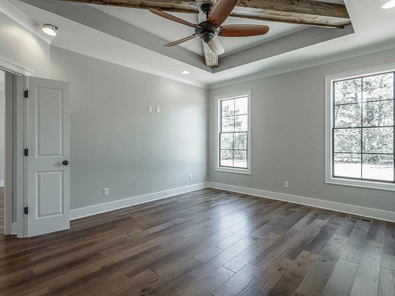 3rd image of 288 Anna Grace Ln