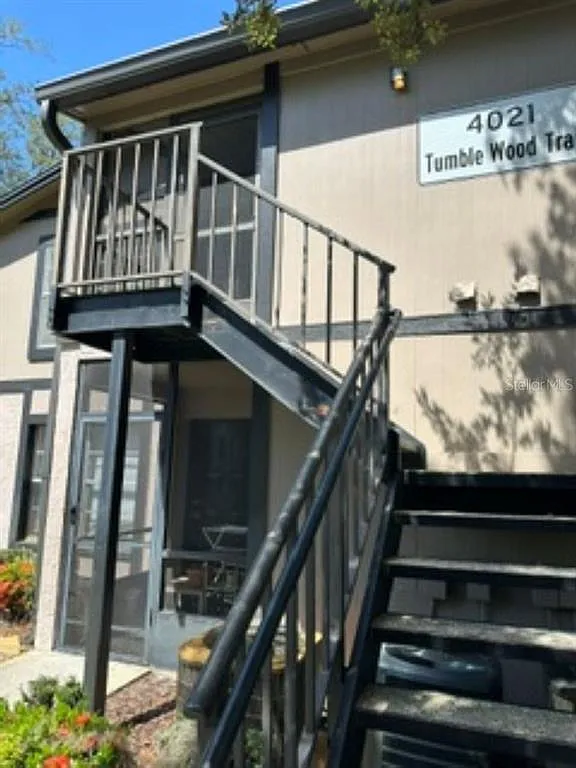 2 bed, 2.0 bath, 912 sqft, $1,550 — Photo 1