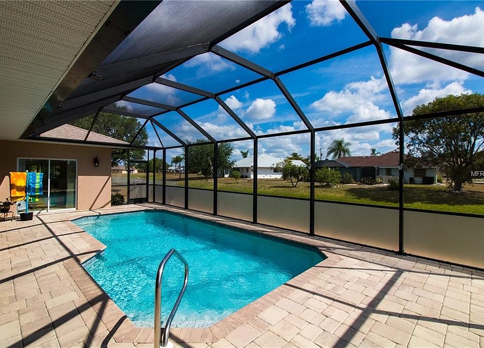 1st image of 7328 Satsuma Dr