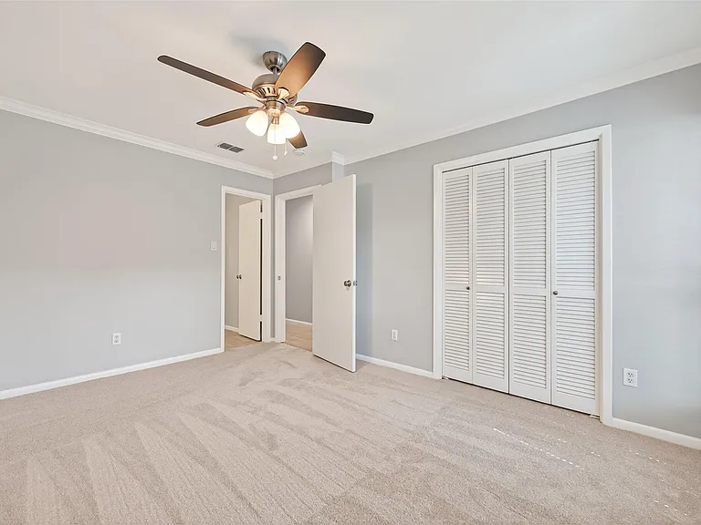 5218 Palmetto St — Photo 36