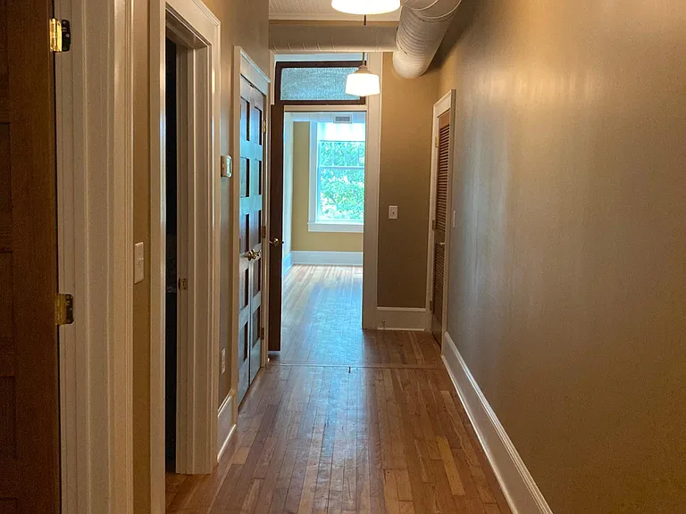 212 S Center St #203 — Photo 12