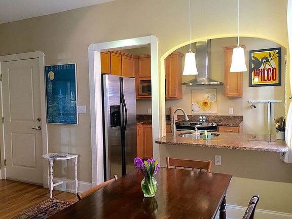 2nd image of 3115 Patterson Ave #U4