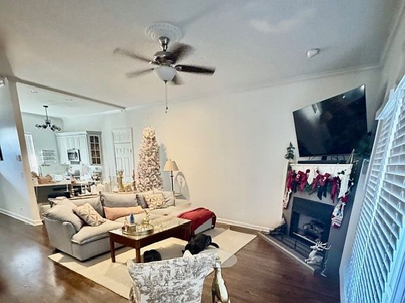 5th image of 5000 Park Ave APT 100