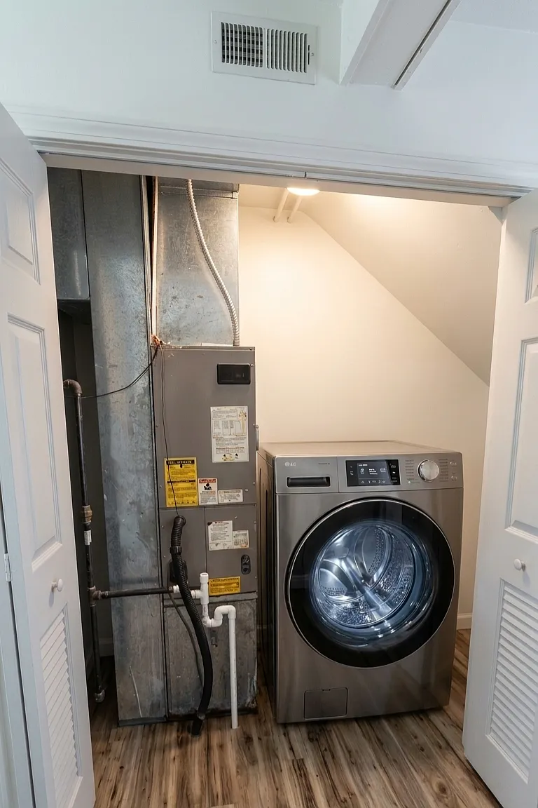 2 bed, 975 sqft, $900 — Photo 3