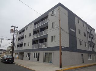 23 38th St APT 104, Sea Isle City, NJ 08243