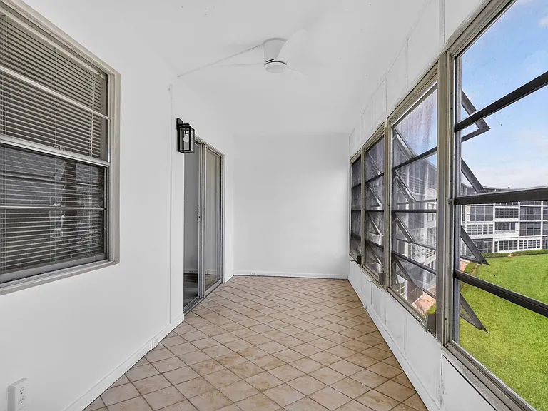 3045 Cornwall Dr #C — Photo 25