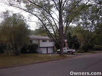 920 Leigh Avenue, Vestal NY