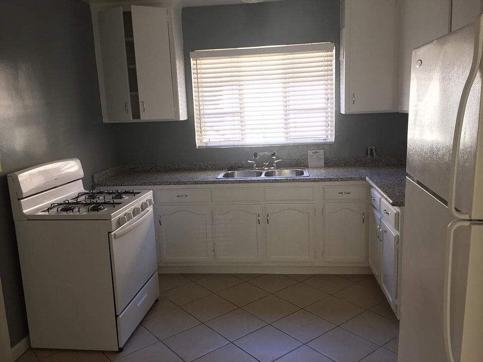 2nd image of 4134 Somerset Dr