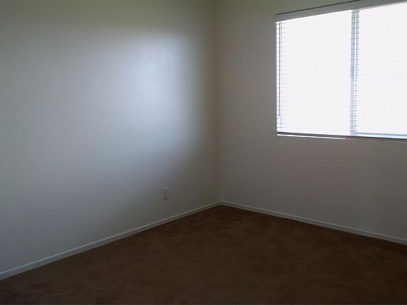 5th image of 6061 Bagley Ave APT 15
