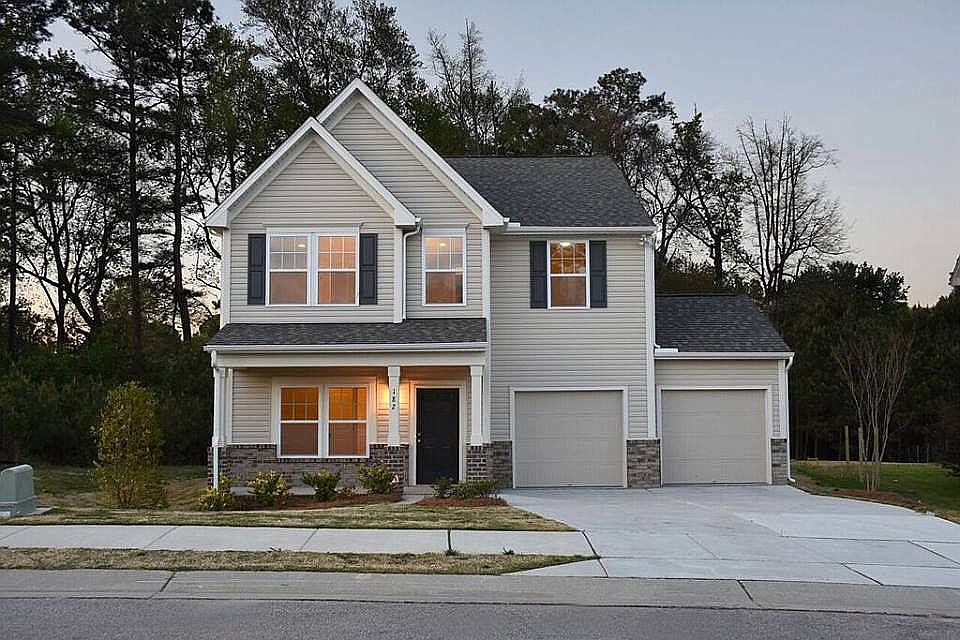 Full Front Porch!