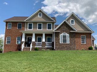 44 J Ranch Ln, Fishersville, VA 22939