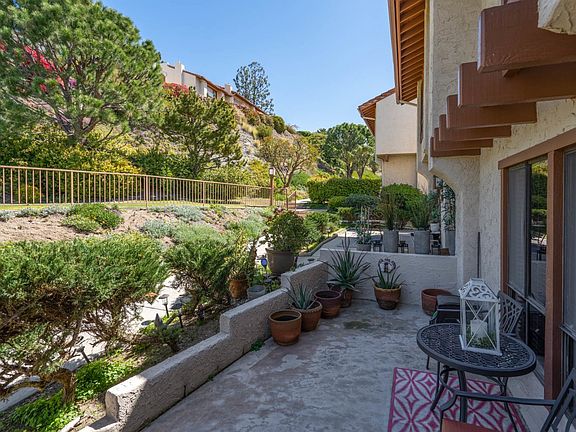 4th image of 1617 Camino De Villas