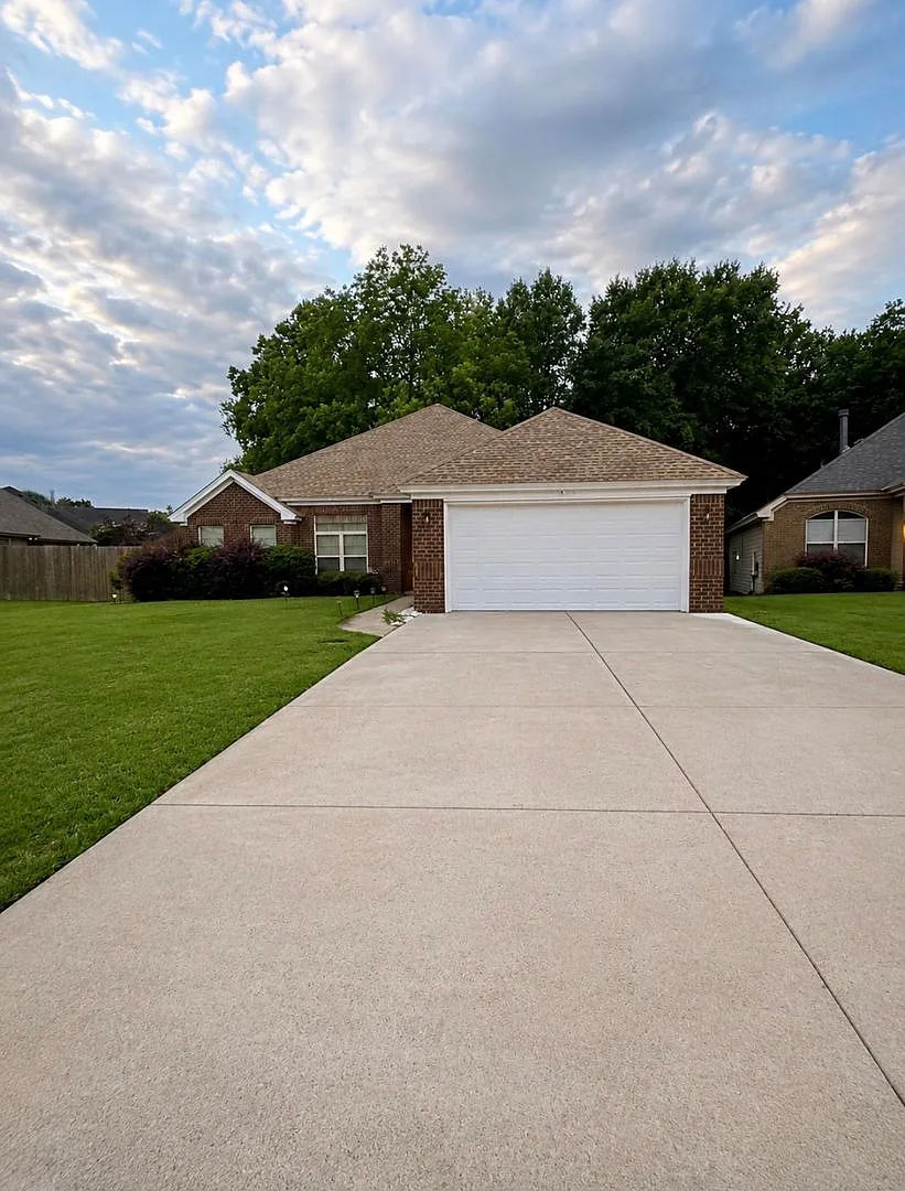 Rental Property- East Montgomery — Photo 1