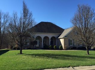 120 Devonshire Dr, Danville, IL 61834