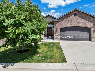 484 W Aspen Gate Ln, South Jordan, UT 84095