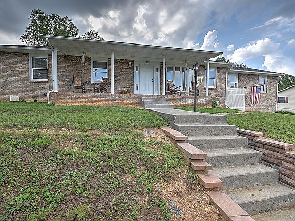 2nd image of 244 Wildwood Dr