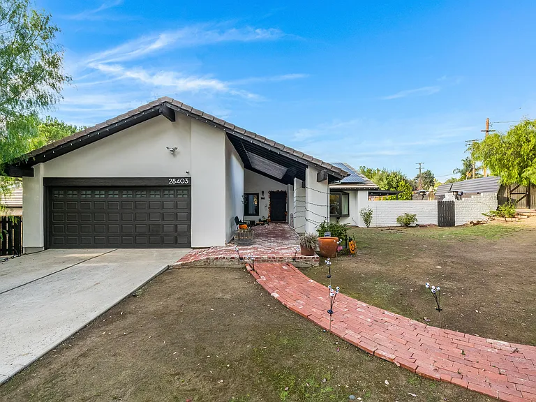 28403 Waring Pl — Photo 4