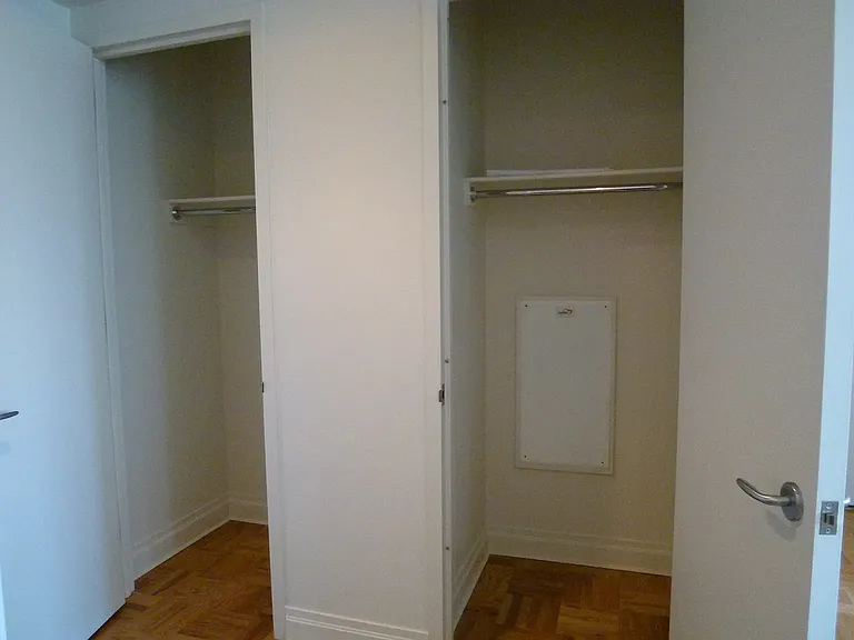 1510 Lexington Ave #10G — Photo 8