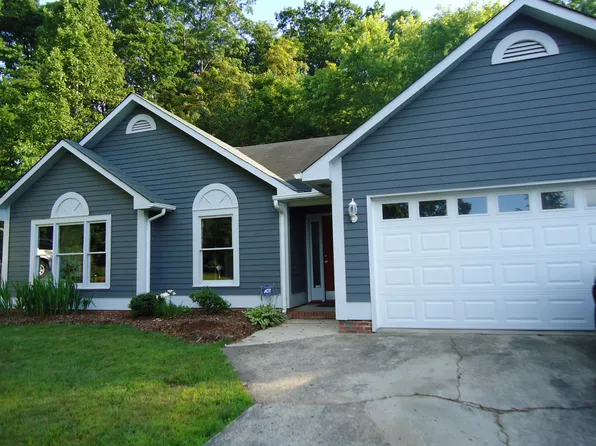 35 Marlwood Ct, Asheville, NC 28804
