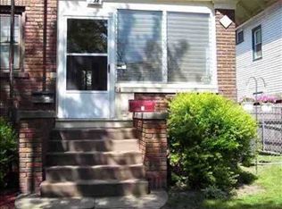 337 Cutler St, Waterloo, IA 50703