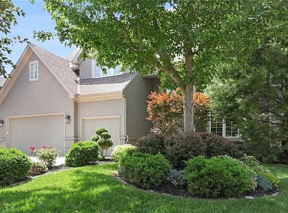2nd image of 6710 NW Meyers Cir