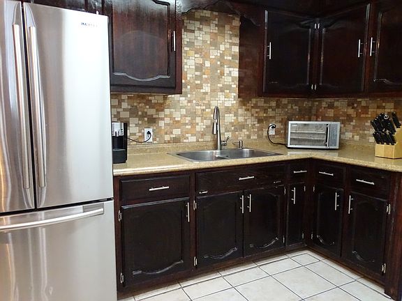 4th image of 2728 Melba Ave