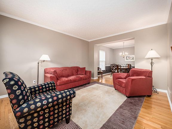 3rd image of 2620 Skelton Ln