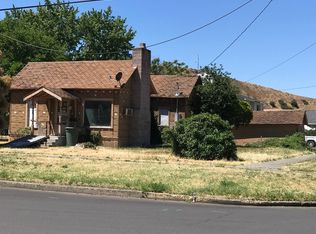 151 W Broadway Ave, Milton Freewater, OR 97862