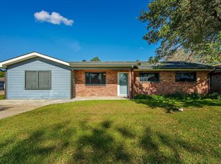 128 Saint Agnes Dr, Bourg, LA 70343