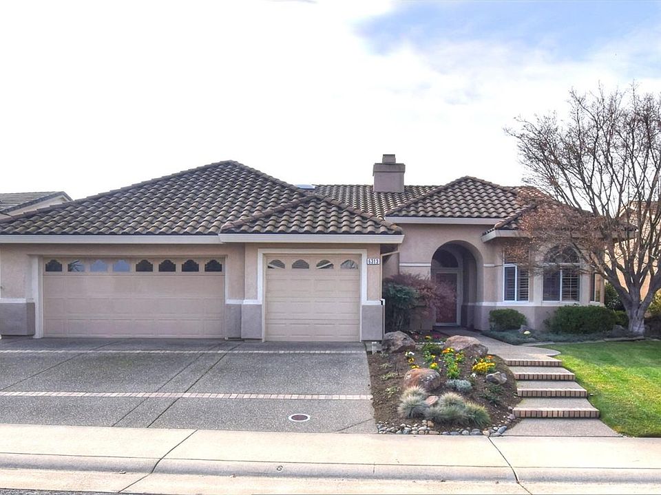 2nd image of 6313 Rose Garden Ln