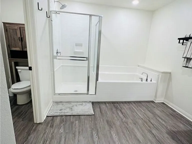 1382 Mesquite Dr — Photo 3