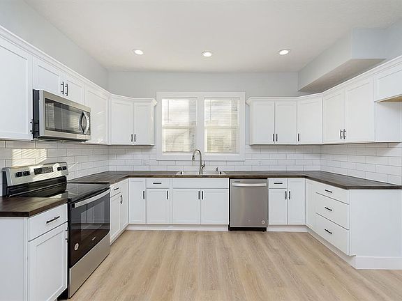 4th image of 2315 S Union St