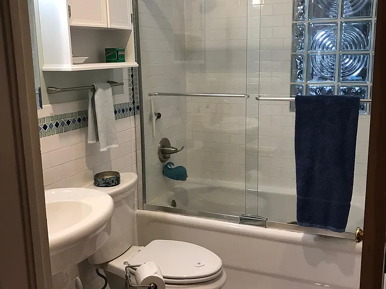 upstairs bathroom