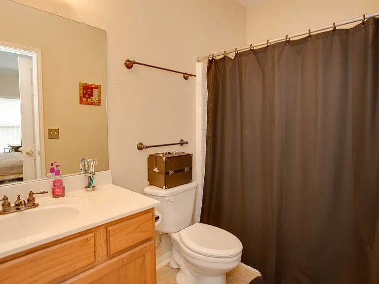 7534 Angelwing Dr — Photo 7