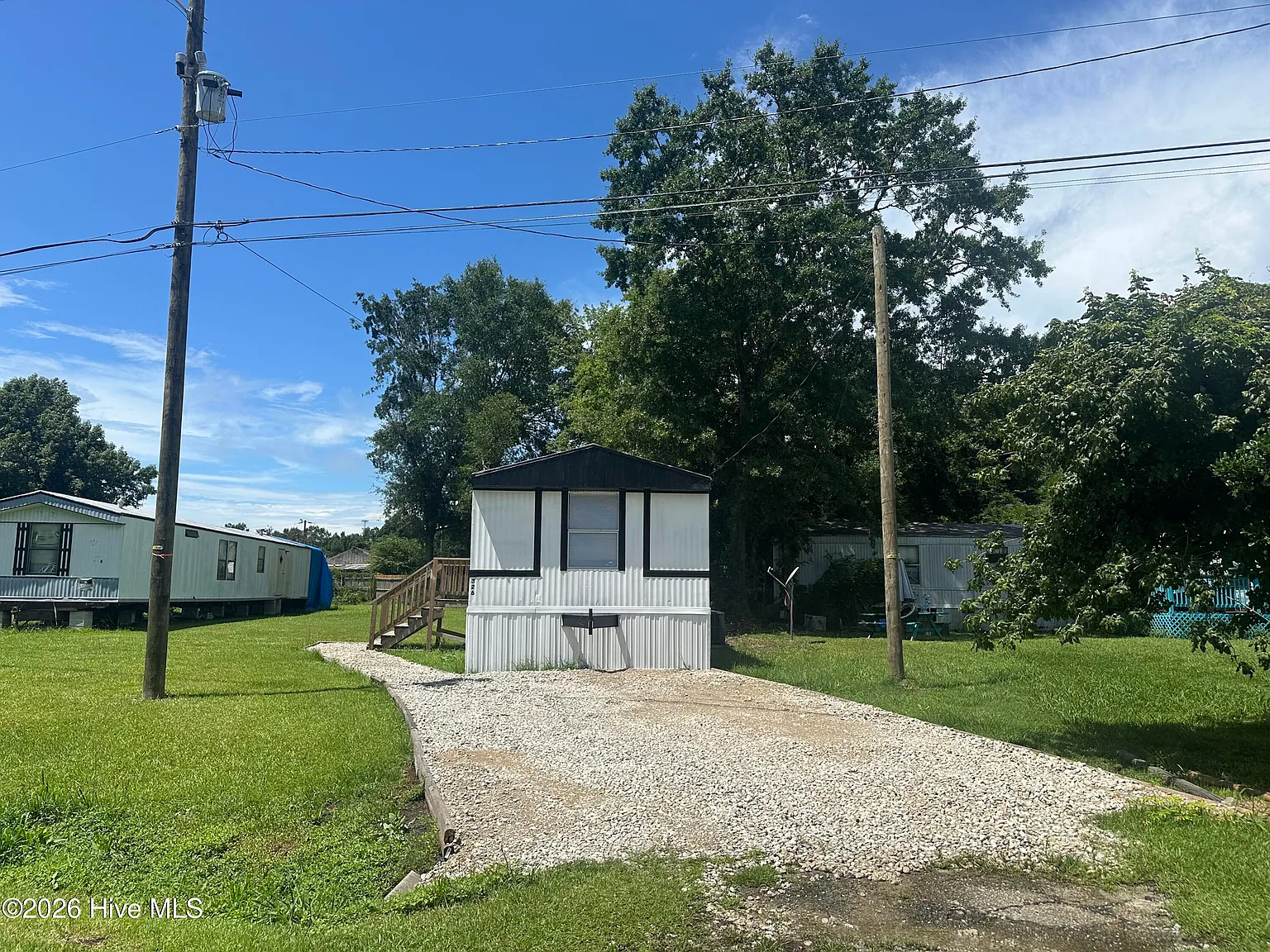 2 bed, 2.0 bath, 980 sqft, $1,000 — Photo 3
