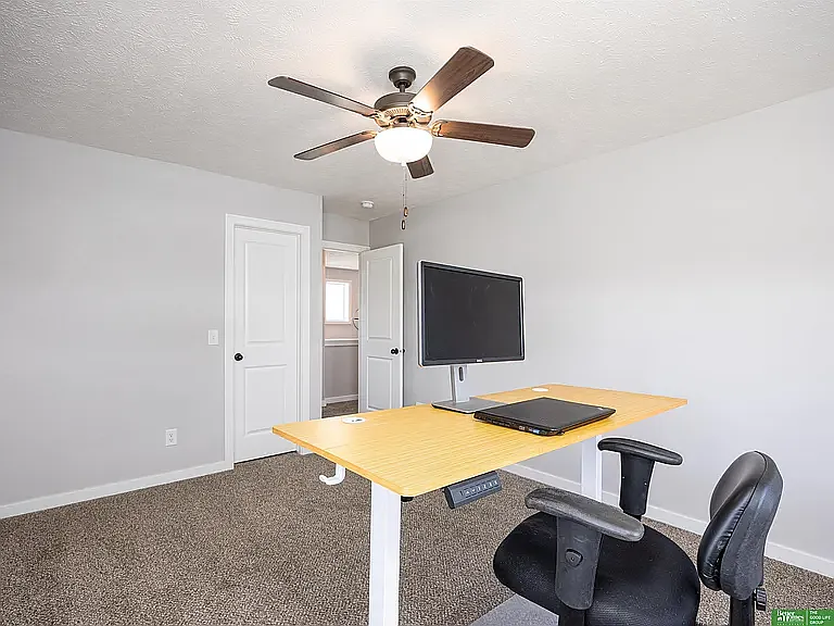 6531 S 208th Ave — Photo 40