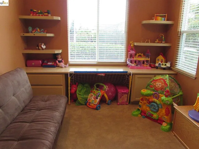 5409 Ardara Way — Photo 11