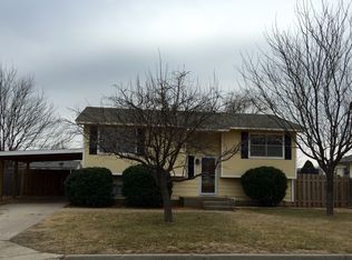403 Laura Ln, Holcomb, KS 67851