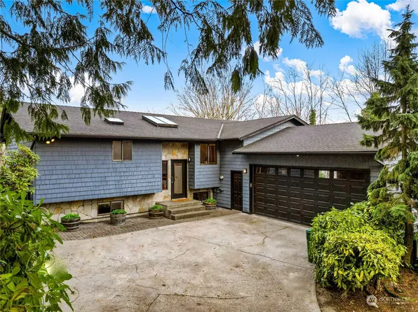 322 S 104th Street, Seattle, WA 98168