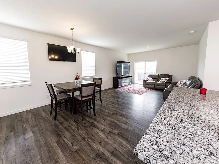 10213 Castor Dr — Photo 18