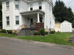 4 Orchard St, Jenkins Township, PA 18640