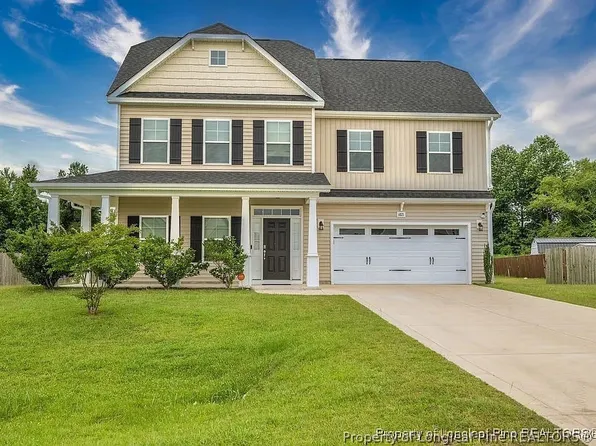 6821 Hunters Den Rd, Hope Mills, NC 28348