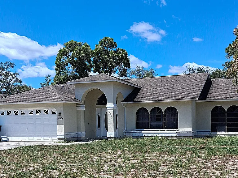 11404 Pike Ave — Photo 1