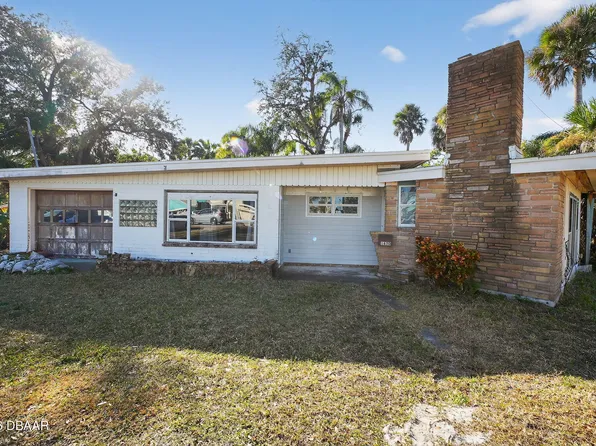 1630 Riverside Dr, Holly Hill, FL 32117