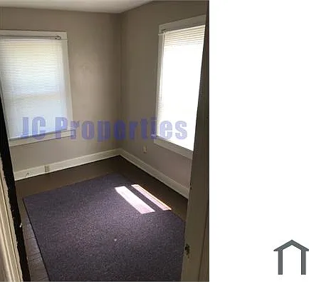 1252 Catalpa Dr — Photo 12