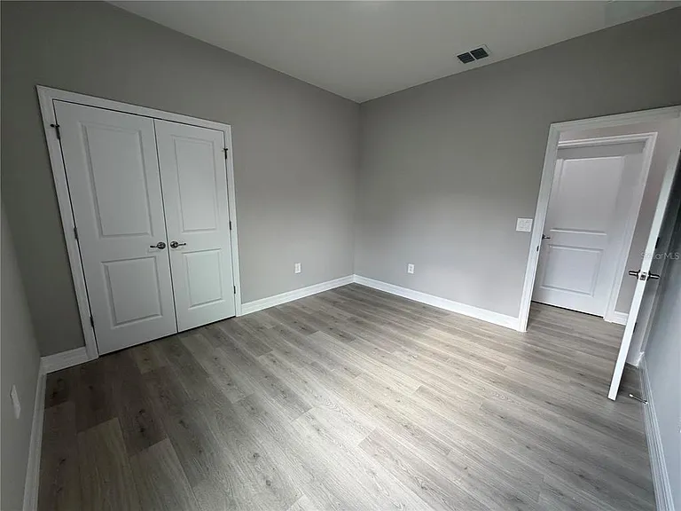 1100 Homer St NW — Photo 16