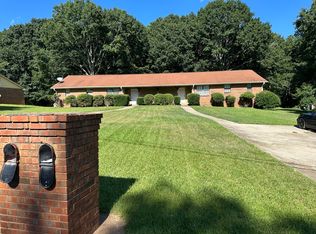 123 Rio Grande Trl, Ellenwood, GA 30294